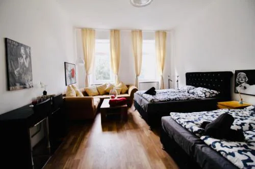 Modern 2BR Family-Friendly Apartment