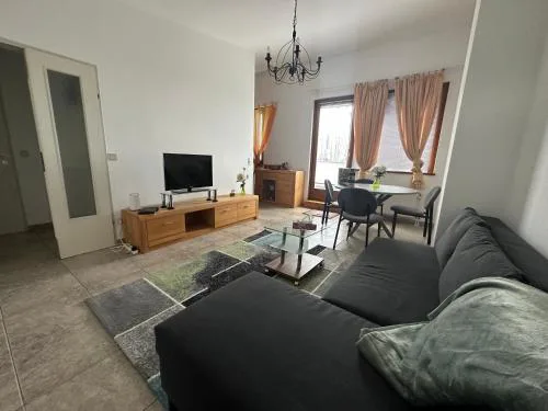Modern apartment in Vienna 22 - private parking