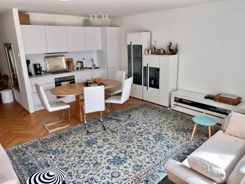 Modern apartment to stay in Vienna