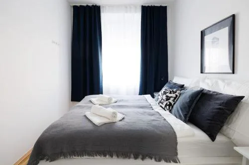 Modern Central City Apartment - Netflix 2 Bedroom