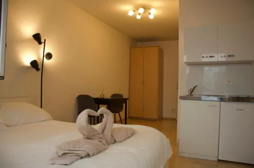 Modern City Apartment for 2 I Free Parking