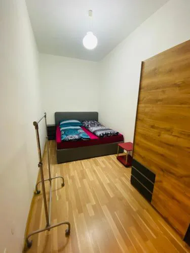 NiceApartmentHollerg.11