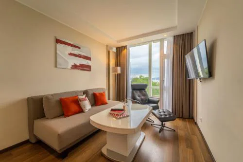 Pakat Residences