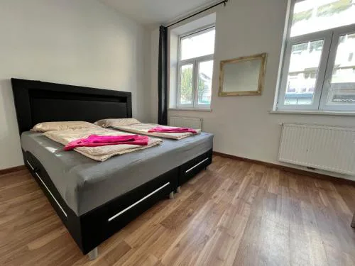 Prime location in Vienna - Comfortable 3BR & 1LR Apt