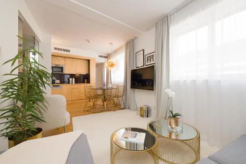 RAFAEL KAISER - Premium Apartments City Centre - Contactless Check-In