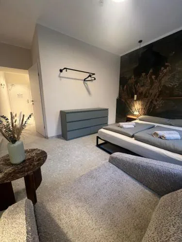 Residence K - Comfy Studio in Historic Townhouse
