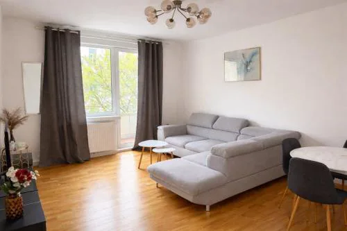 Schöne Wohnung mit Balkon