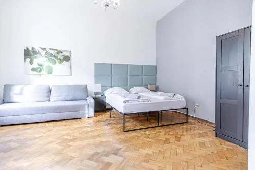 Short - Term Rental in Vienna Top U3 Location