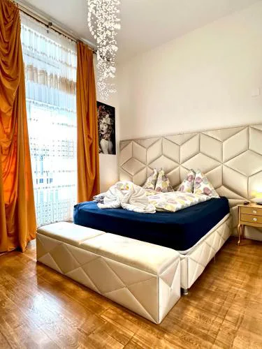 Sisi Apartment 103 m2