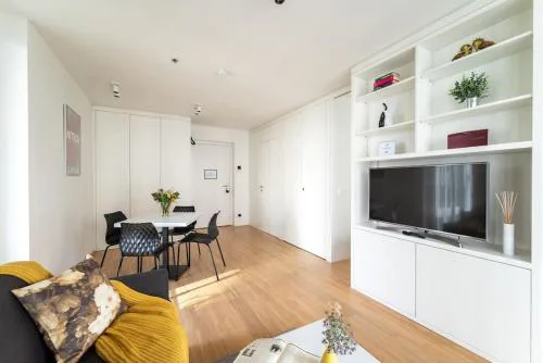 Smart Studio with Terrace by HM