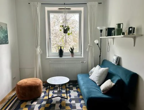 Sonnige Wohnung mit Parkblick nahe Schönbrunn