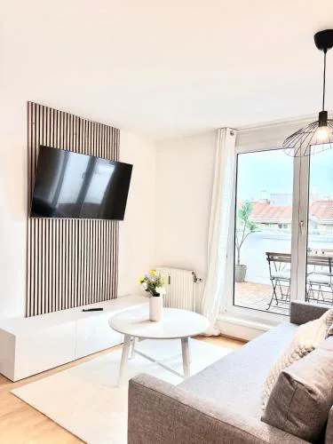 Takara Living 24 mit Terrasse