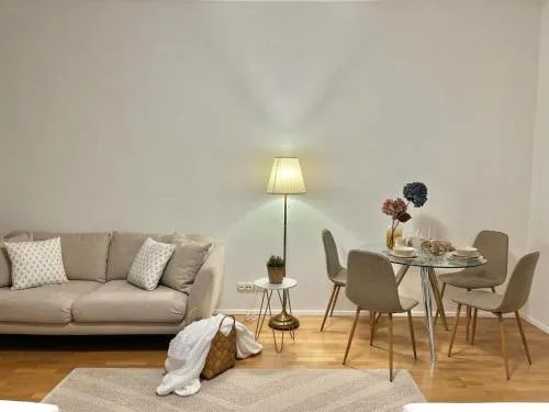 Zentrales Apartment mit Balkon