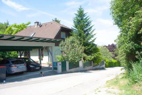 B&B Family Basement Apartment, Breakfast, Free Parking, 5km from Tulln