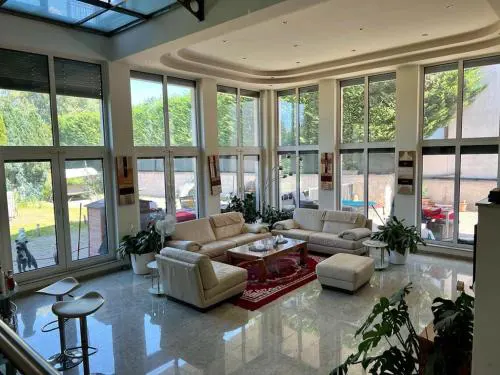 Fantastic villa in Fischamend