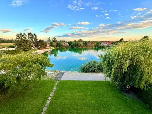 Seehaus 22- Lake house with private beach