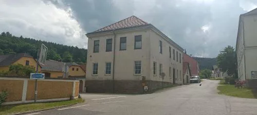 Frühstückspension Alte Volksschule Heinrichs bei Weitra