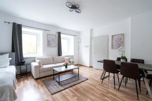 Modern 55m2 Apartment Near Vienna - Ideal for Work, Leisure and Relaxation in Nature