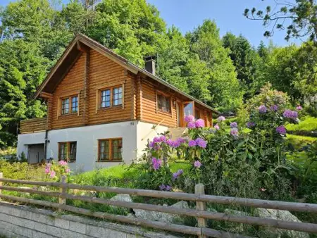 Charmantes Ferienhaus am Waldrand