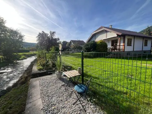 Haus am Fluss