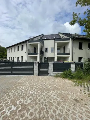 Langenzersdorf Apartment