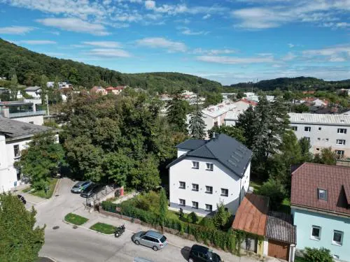 COY Apartments Purkersdorf - Garden Comfort for Work Family near Vienna