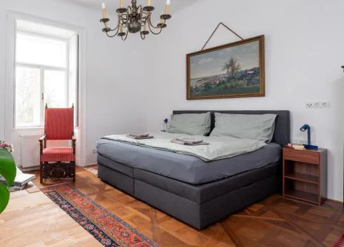 Small apartment with 24-hour check-in