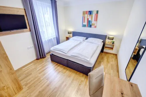Smarthotel Schmid - Restaurant & Bar inhouse - Nähe Schlossteich