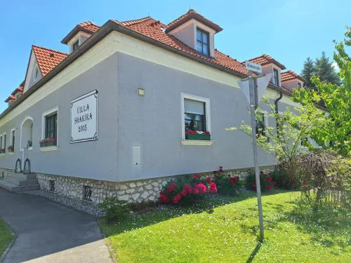 Villa Shakira