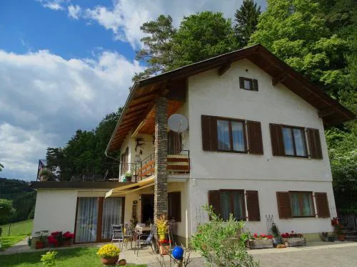Vorstadt-Appartement Haus Monika