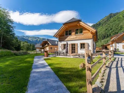 Haus Laura