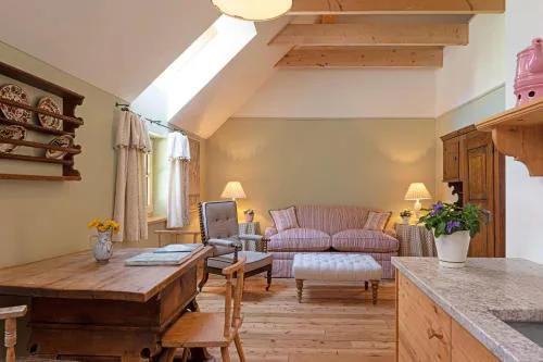 Altaussee Retreat Apartment - Your Austrian Home