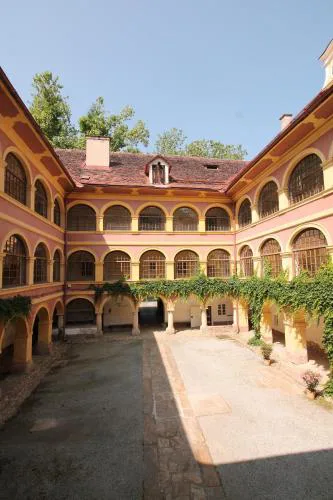 Schloss Frauenthal