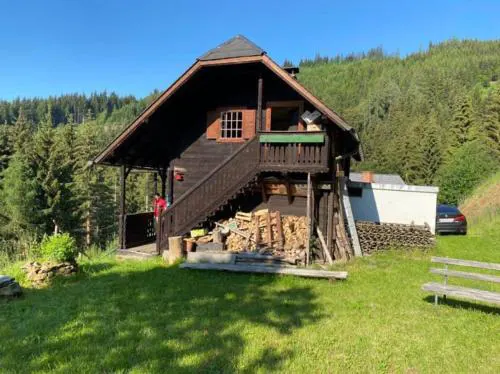 Urige Berghütte