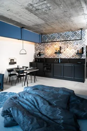 Blue Designer Loft - Noor Stay