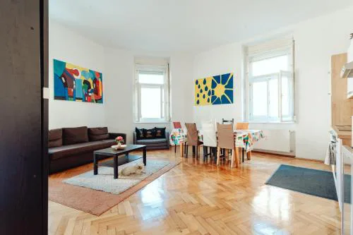 Lilians modern Appartement in historical Citycenter