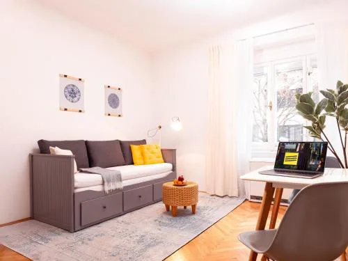 Nice Weekends Graz City Centre - Free Parking, Pets Welcome & Walk to Old Town - Mur - Kunsthaus