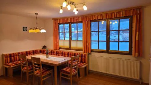 Zettler Apartment
