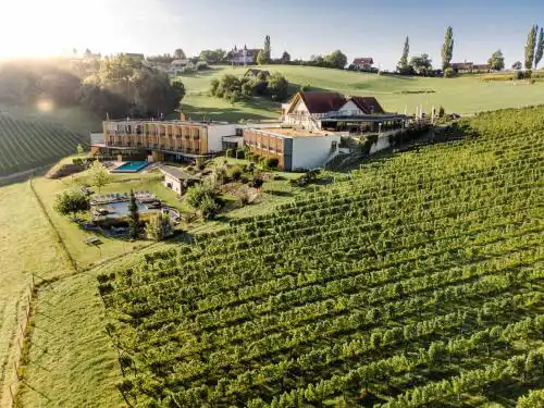 Ratscher Landhaus Wein- und Wellbeinghotel