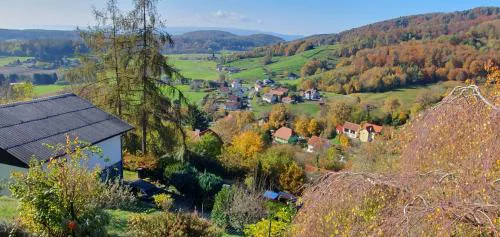 Charmantes Landhaus mit Garten und traumhaftem Fernblick
