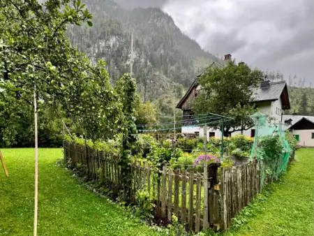 Weichselboden, Alte Schule