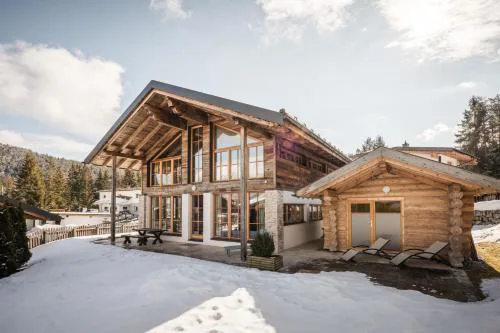 IM WEIDACH Superior Chalets