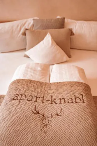 Apart Knabl