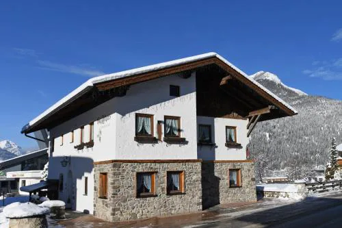 Holzschnitzers Appartements