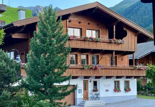 Haus Hislop