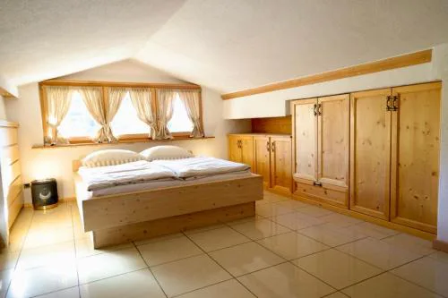 Emmat Apartments