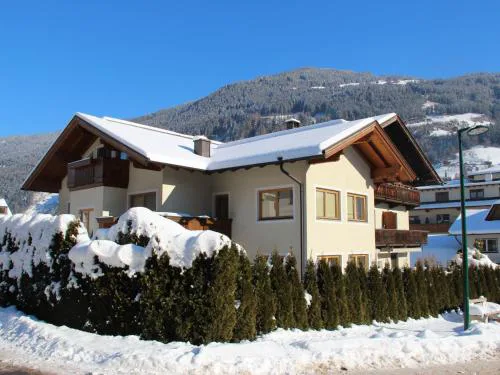 Apartment Schweiberer-1 by Interhome