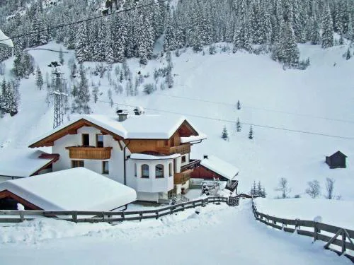 Cozy apartment in Außervillgraten