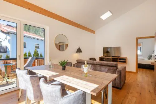 Gaia Lodge