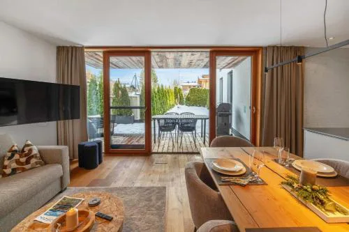 Modern garden apartment with sauna near ski lift